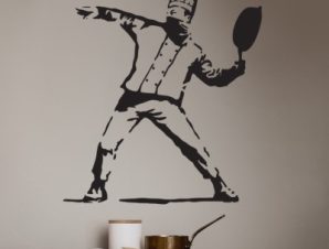 Pan thrower, Banksy, Αυτοκόλλητα τοίχου, 80 x 95 εκ.